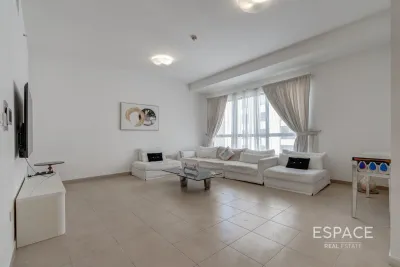 JBR - Amwaj 4, Jumeirah Beach Residence, Dubai - Espace