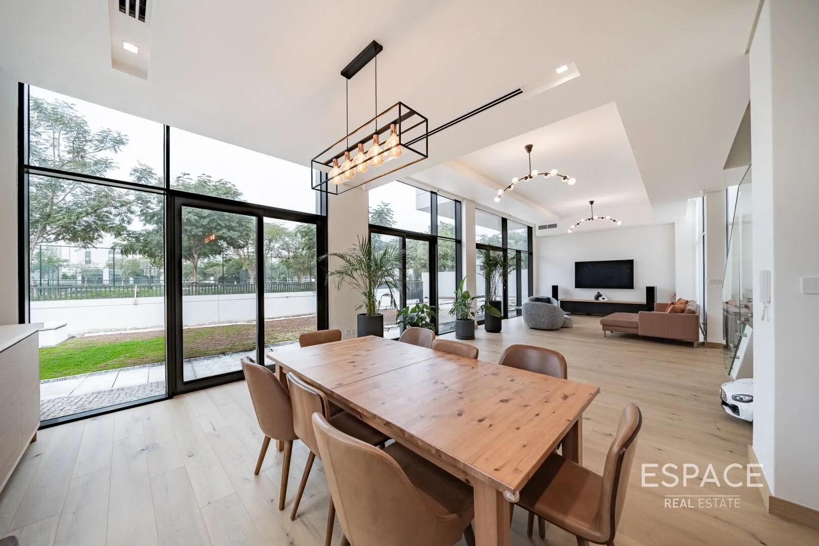 single static gallery