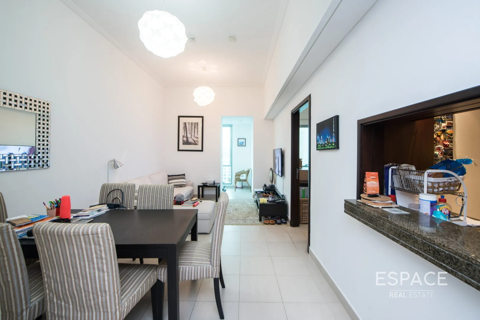 single static gallery