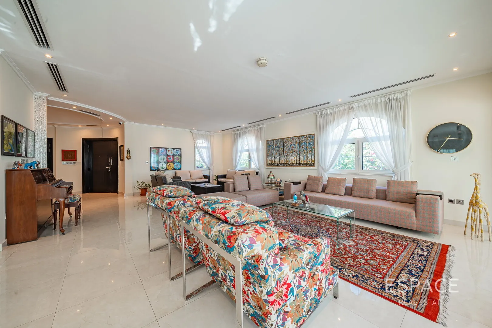 PropertiesGalleryCamera