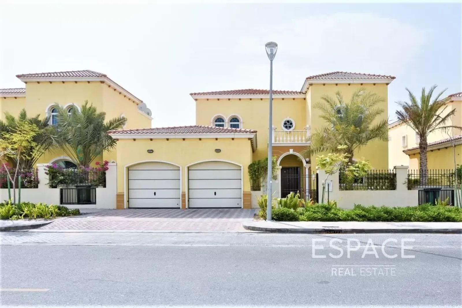 PropertiesGalleryCamera