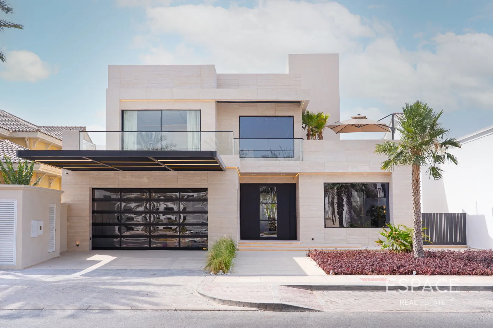 single static gallery