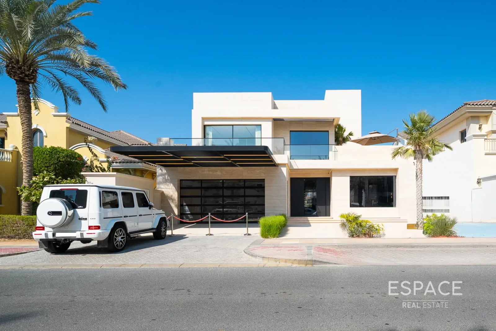 PropertiesGalleryCamera