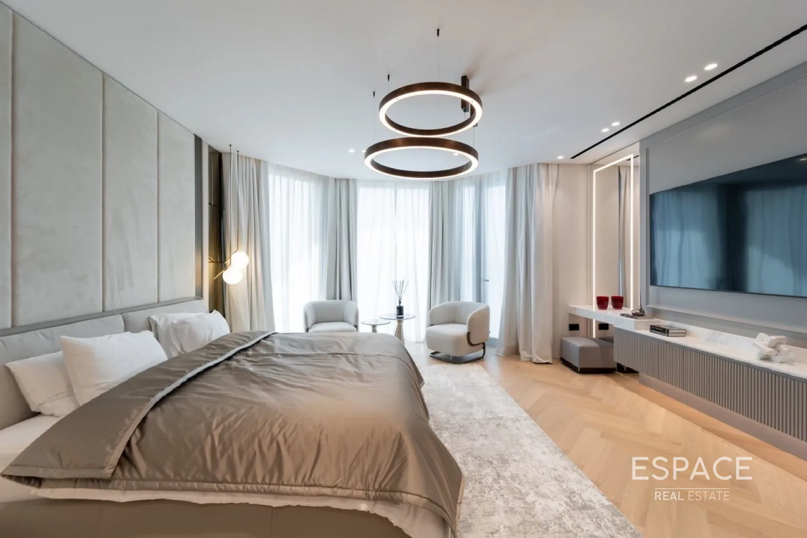 PropertiesGalleryCamera