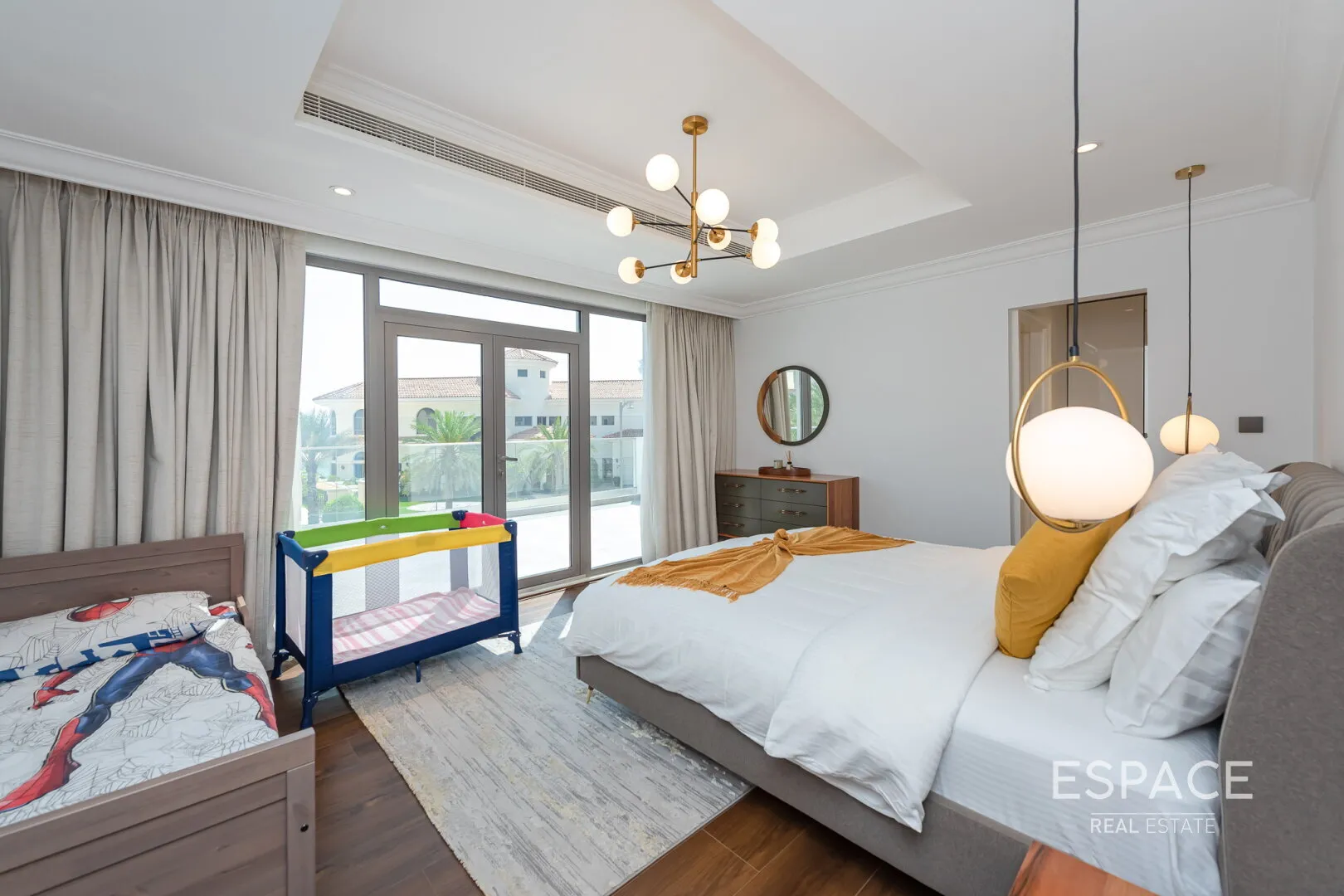PropertiesGalleryCamera
