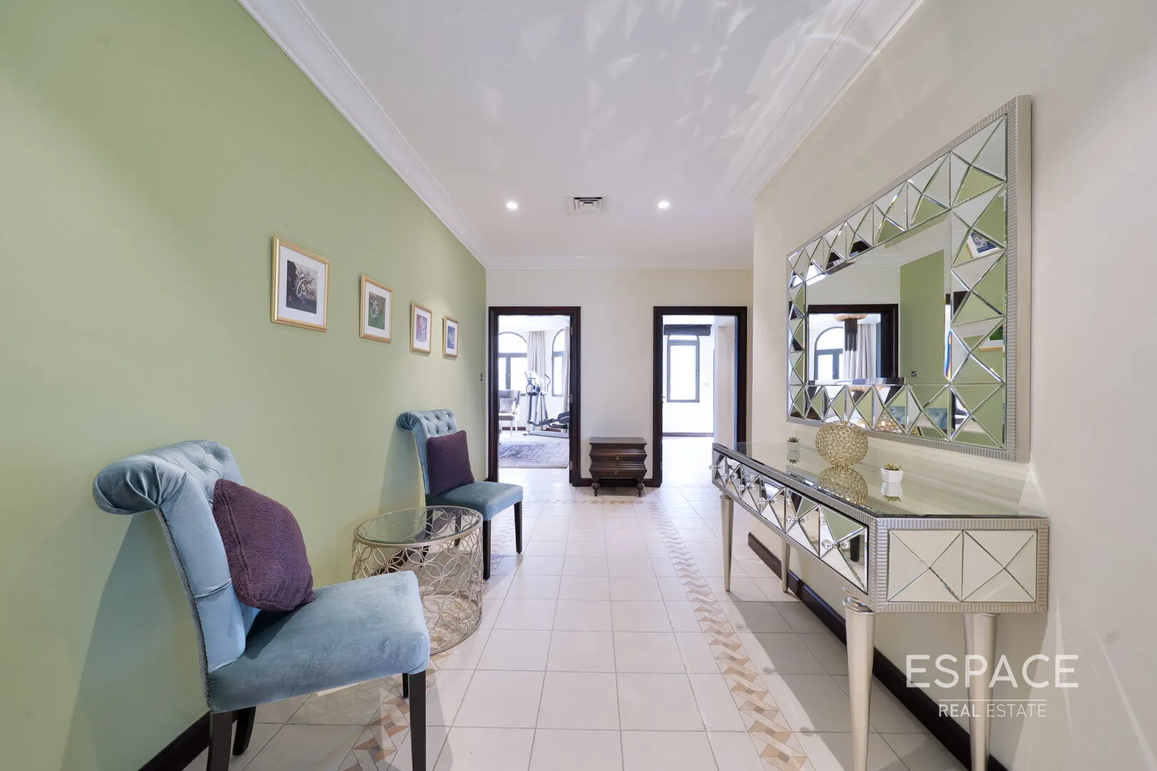 PropertiesGalleryCamera