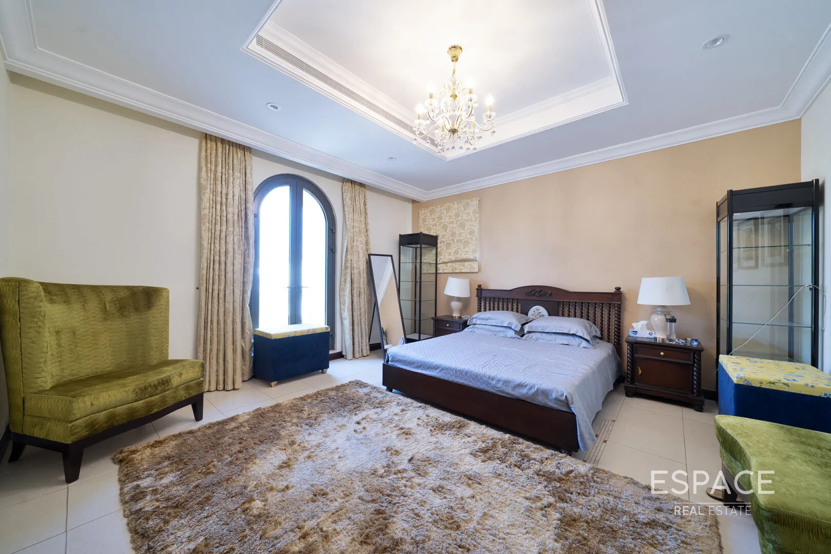 PropertiesGalleryCamera