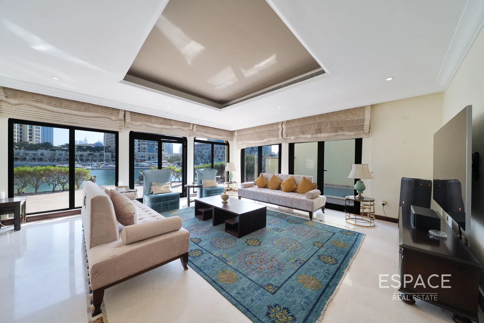 single static gallery