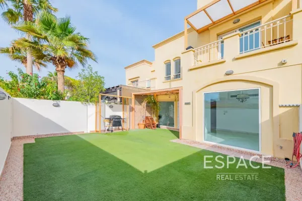 Springs 5, Springs, Dubai - Espace