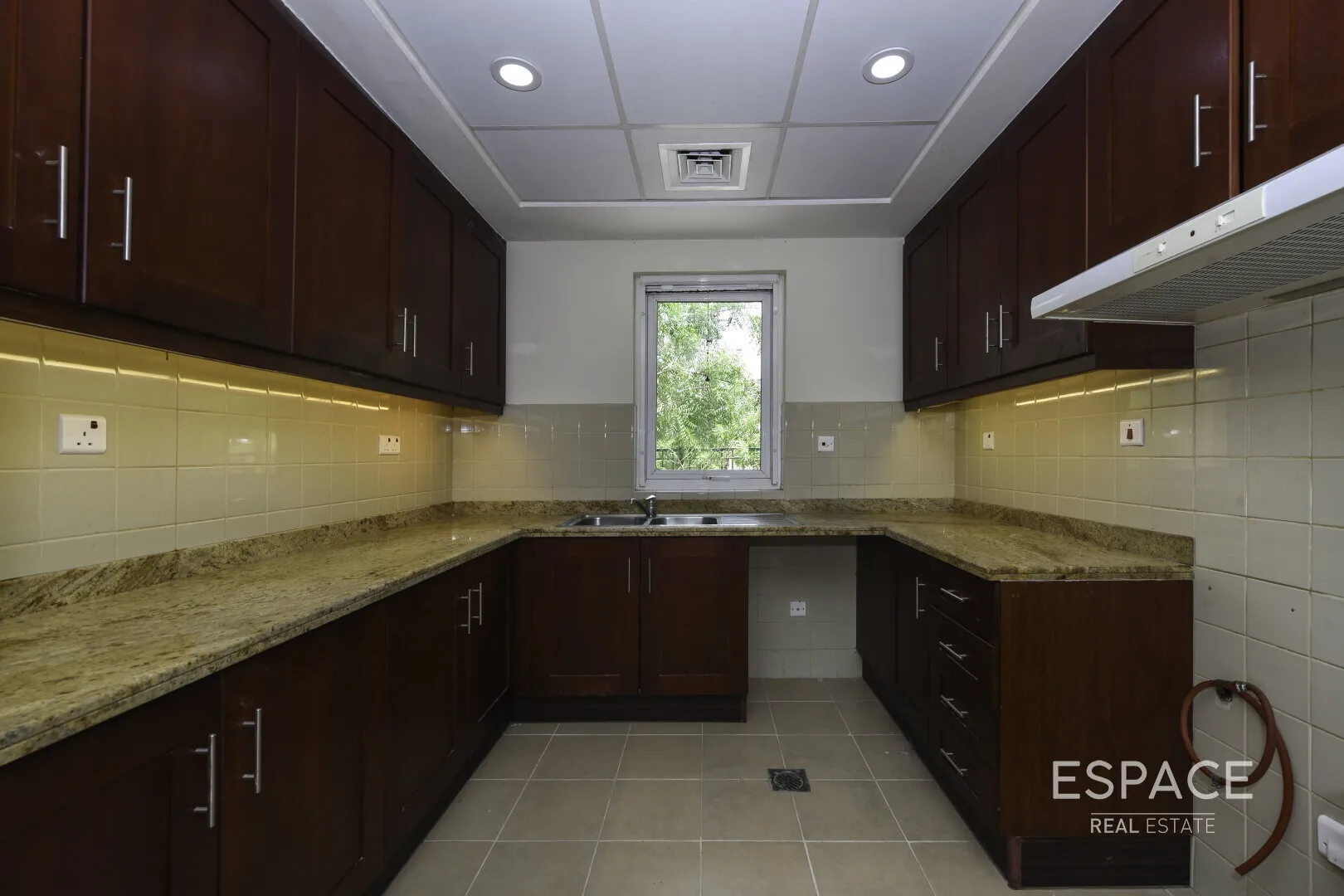 single static gallery