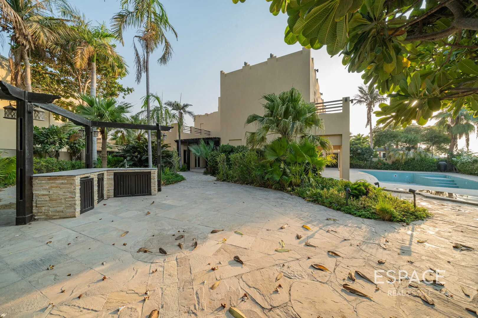 single static gallery