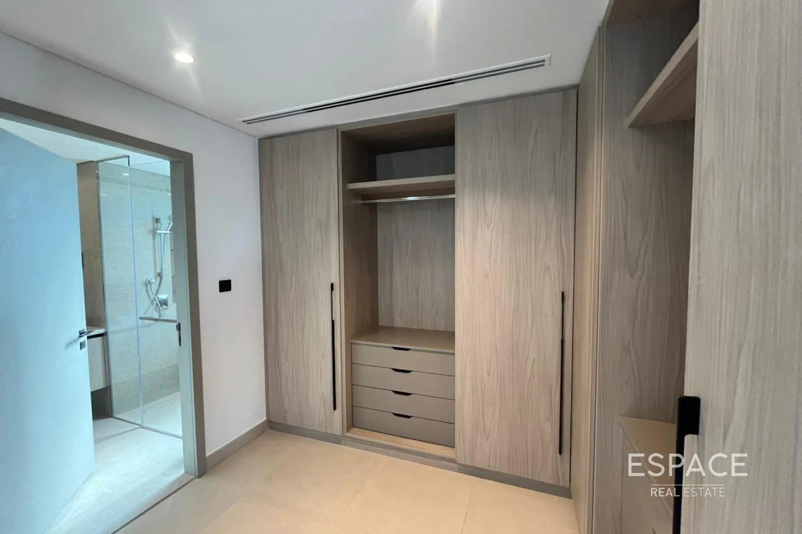 single static gallery