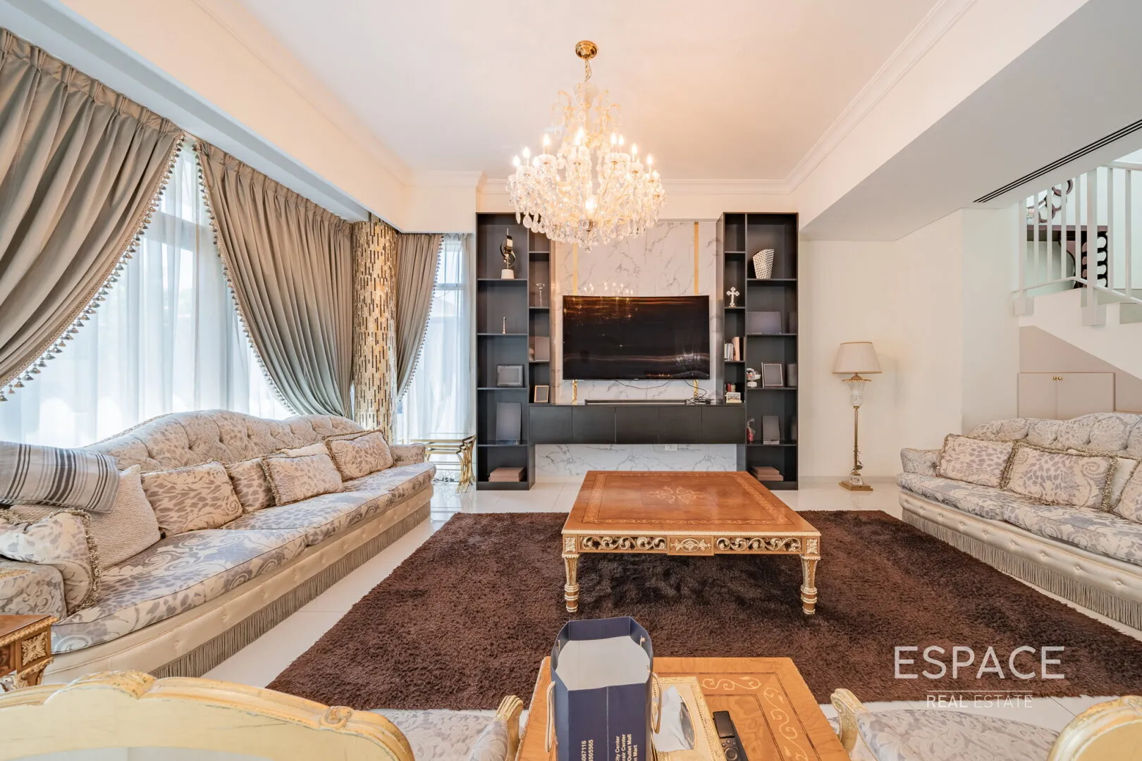 PropertiesGalleryCamera