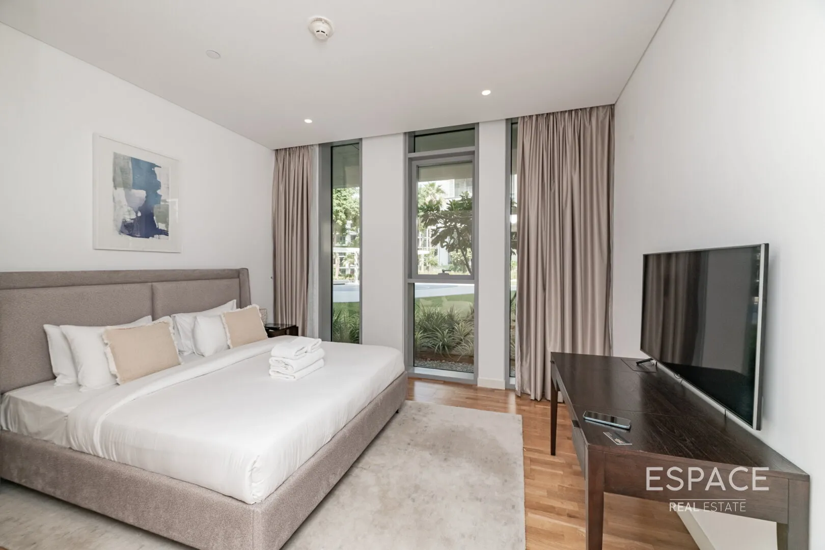 single static gallery