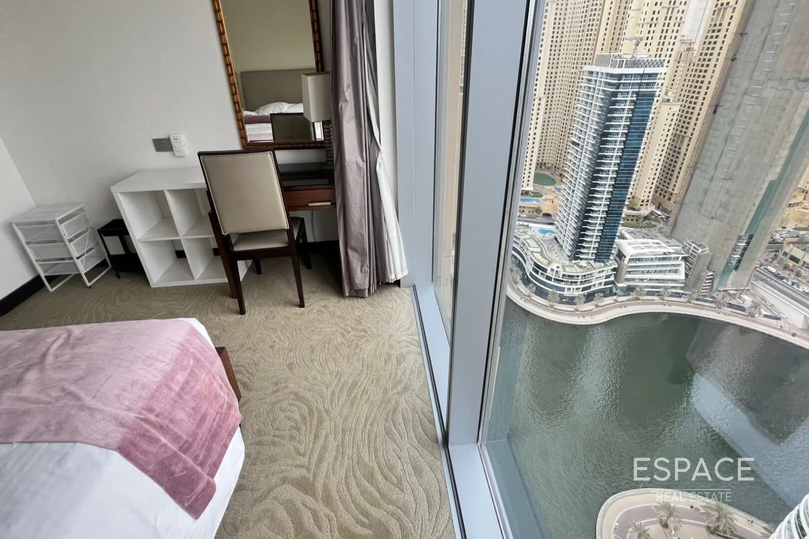 PropertiesGalleryCamera