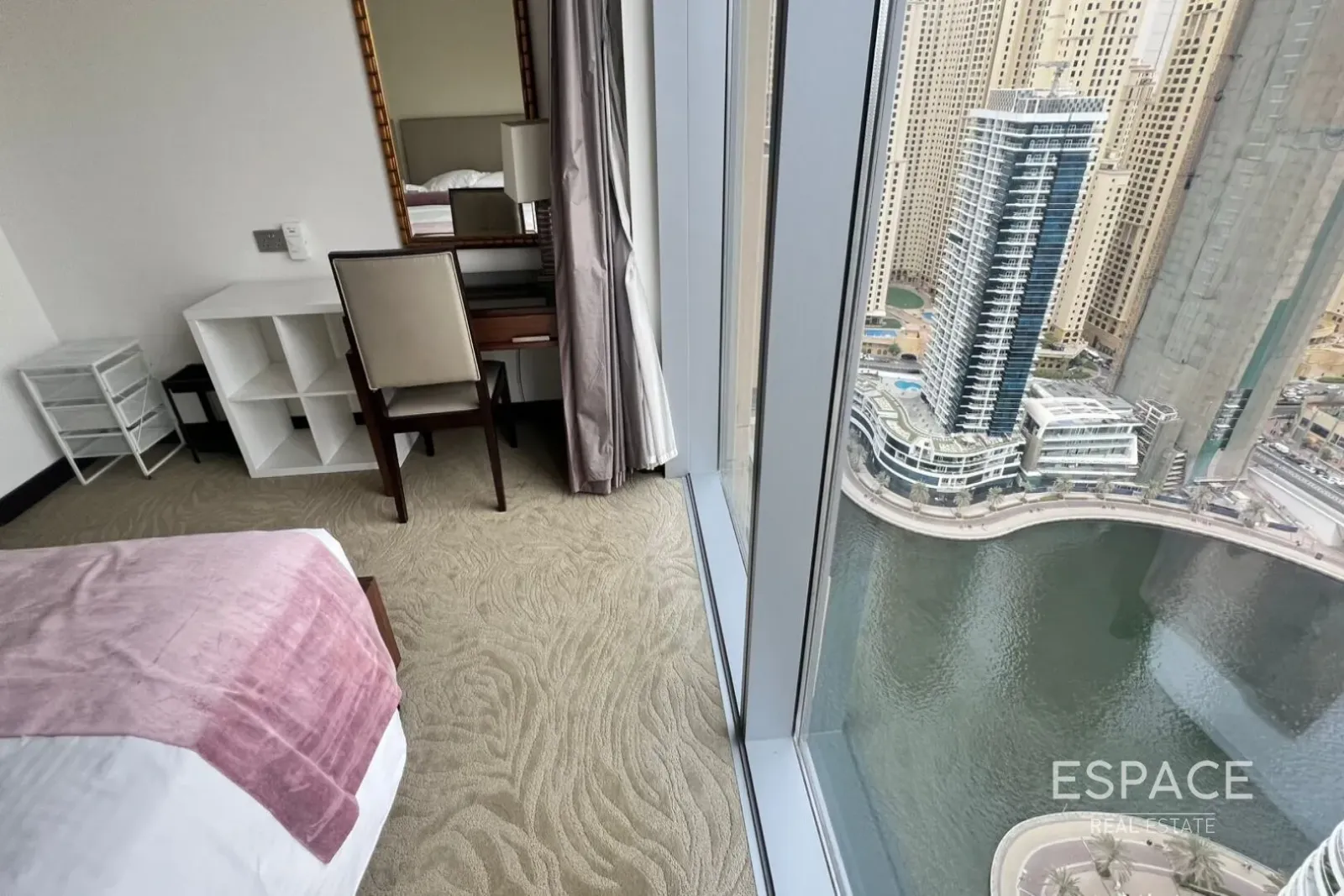 PropertiesGalleryCamera