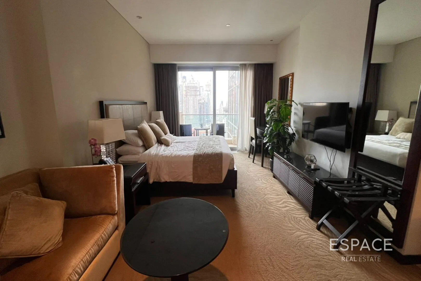 single static gallery