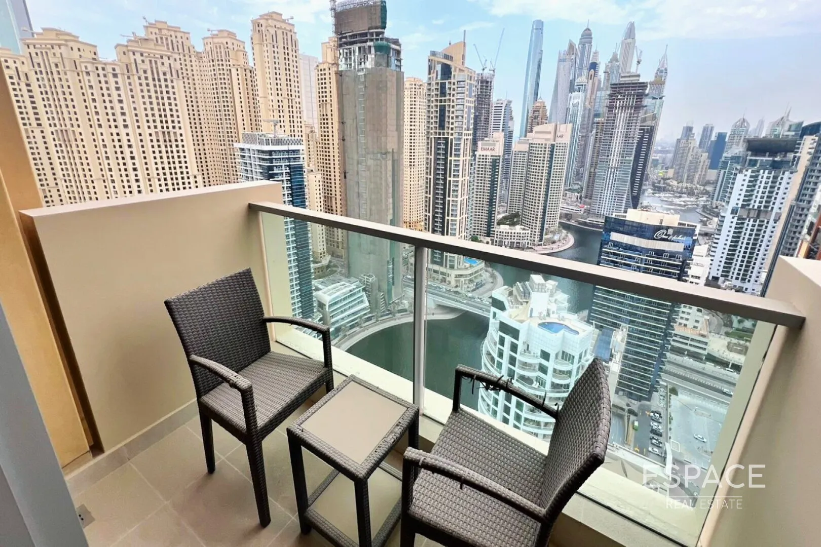 PropertiesGalleryCamera