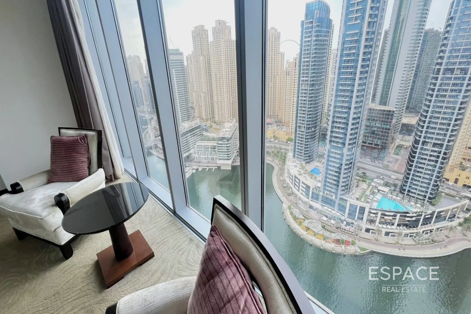 single static gallery