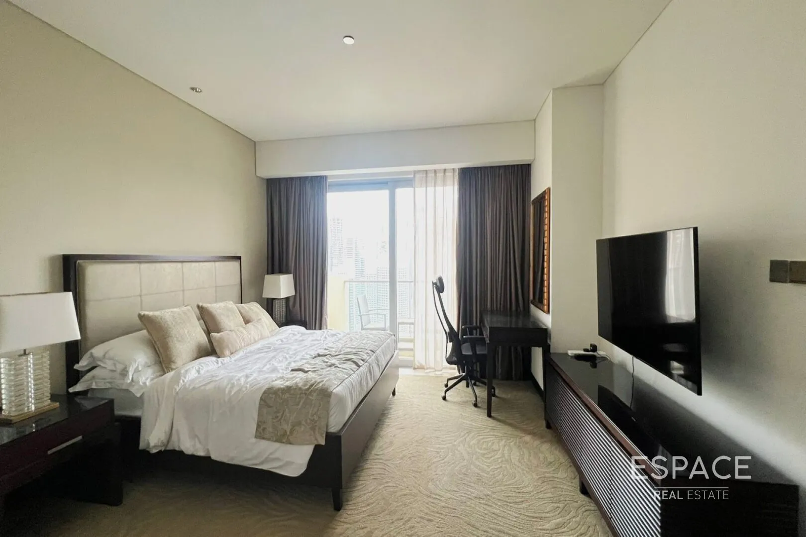 PropertiesGalleryCamera