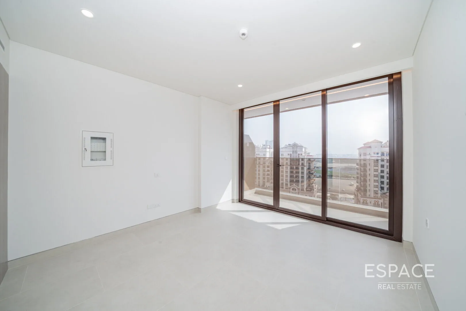 single static gallery