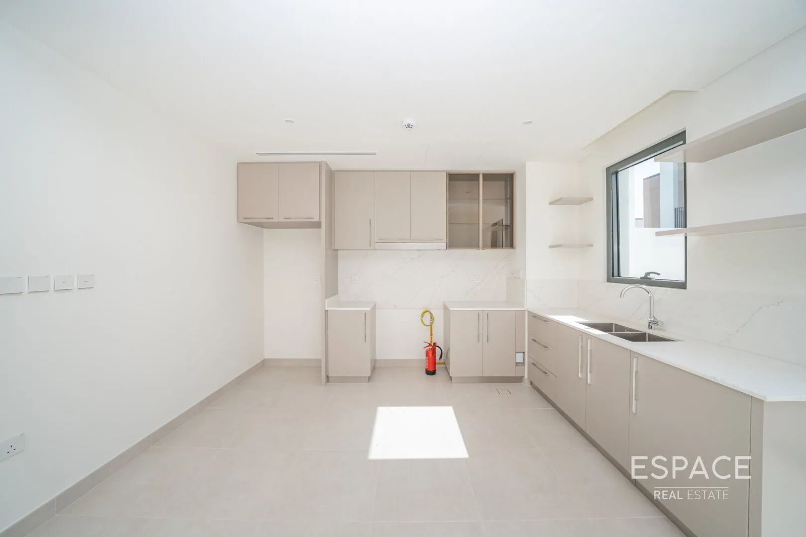 single static gallery