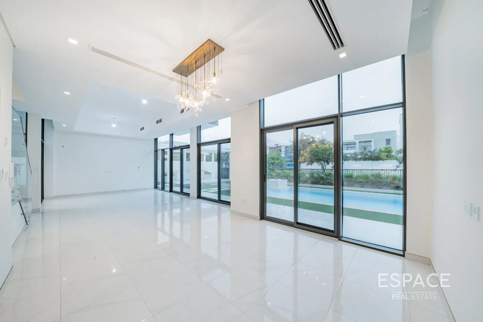 single static gallery