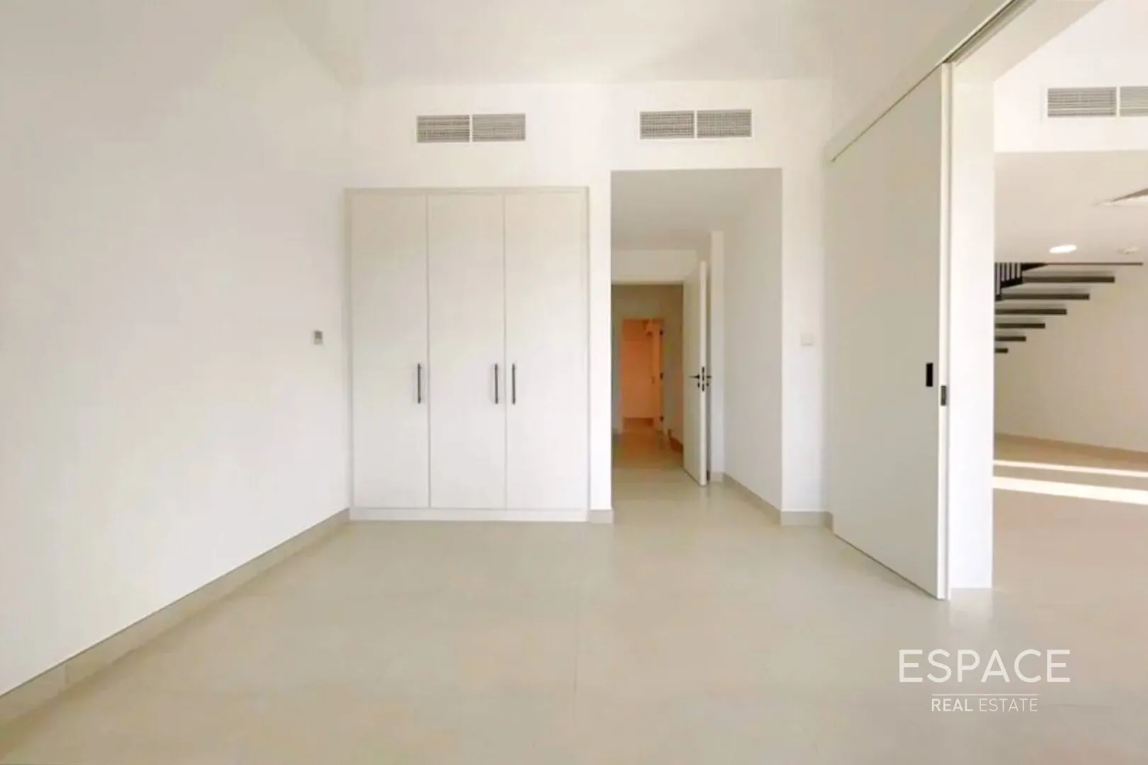 single static gallery