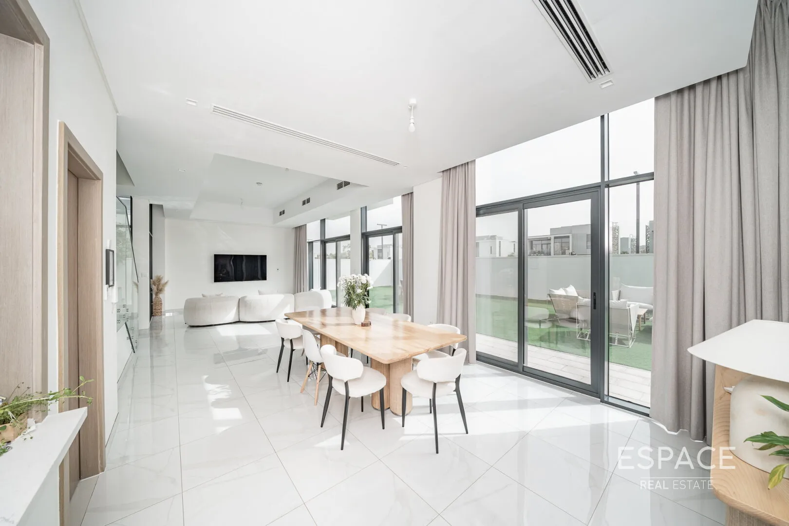 single static gallery