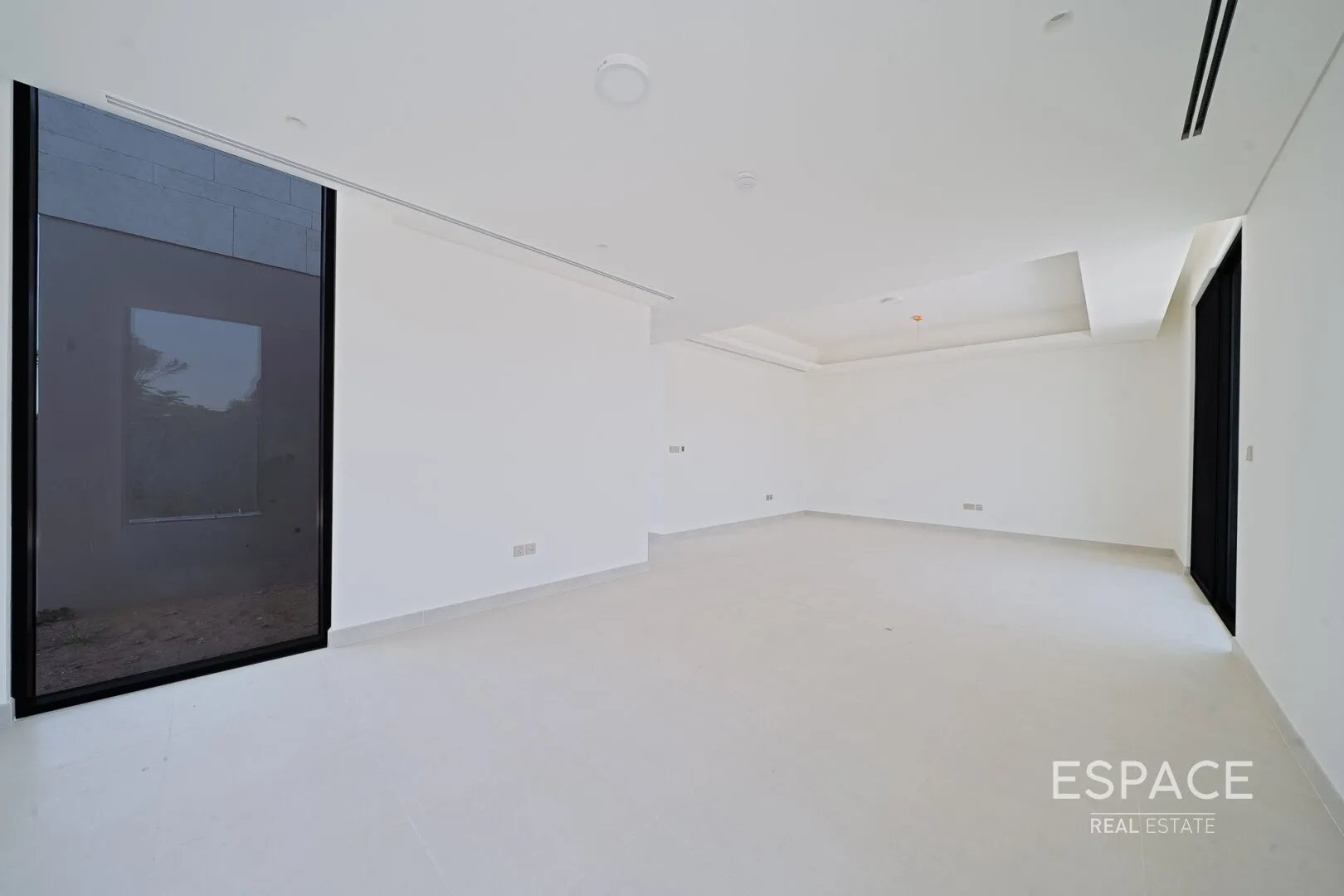 single static gallery