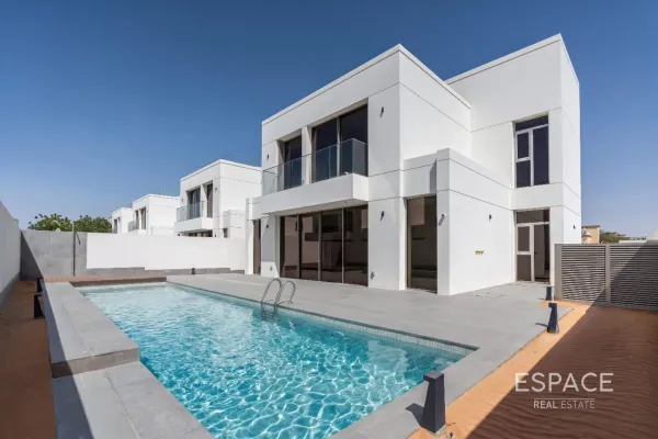 Sunrise Living at Jumeirah Park, Jumeirah Park, Dubai - Espace