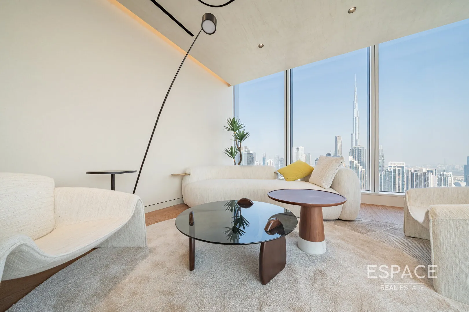 PropertiesGalleryCamera