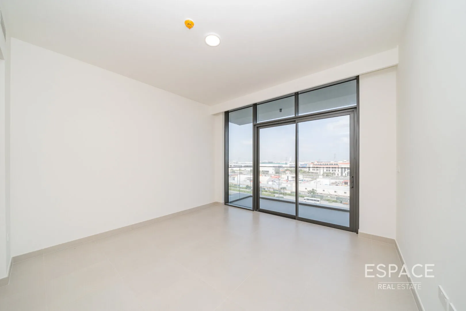 single static gallery