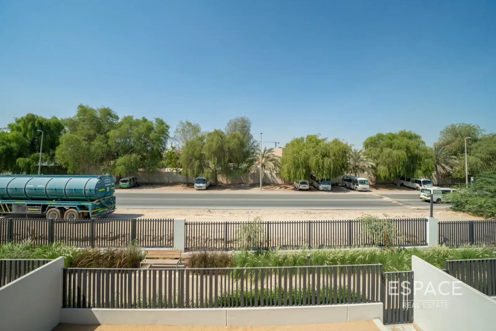 PropertiesGalleryCamera