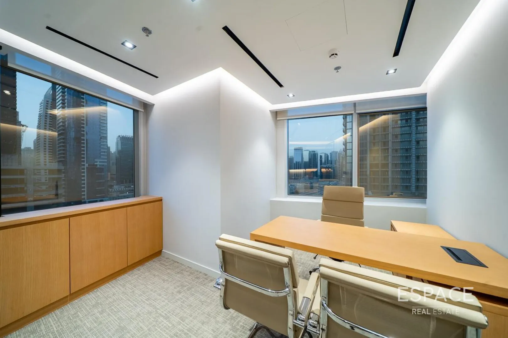 PropertiesGalleryCamera