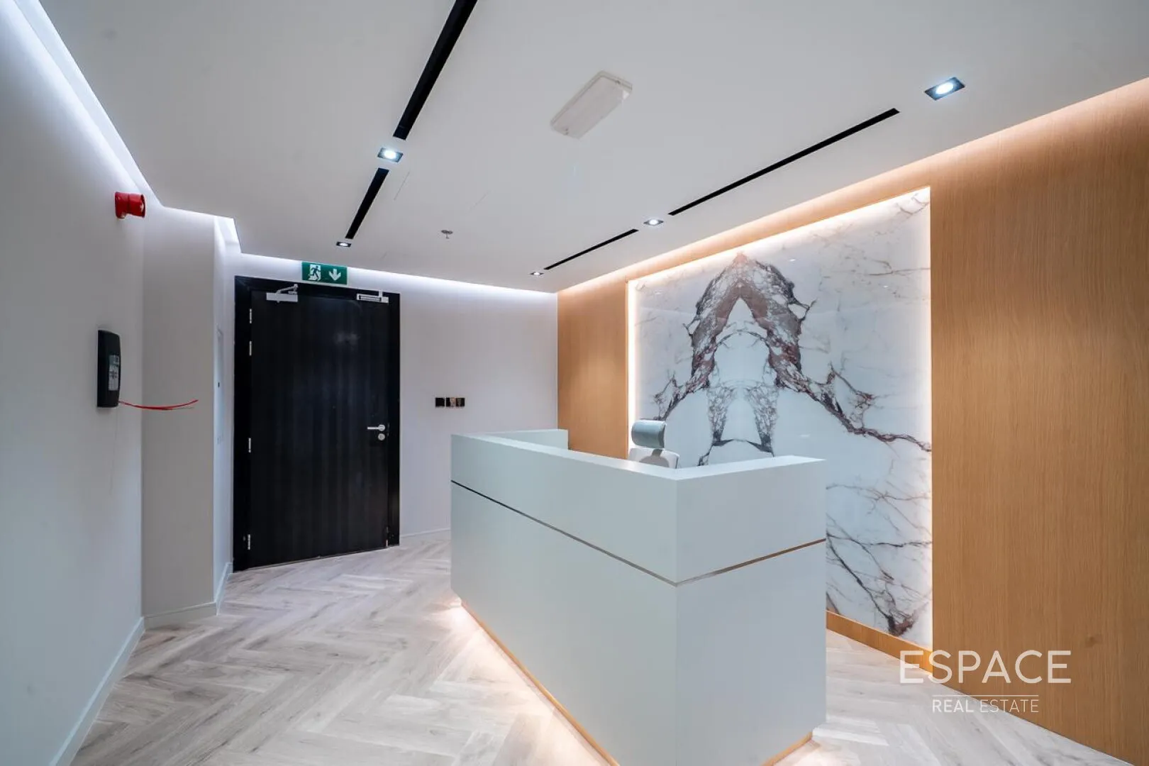 PropertiesGalleryCamera