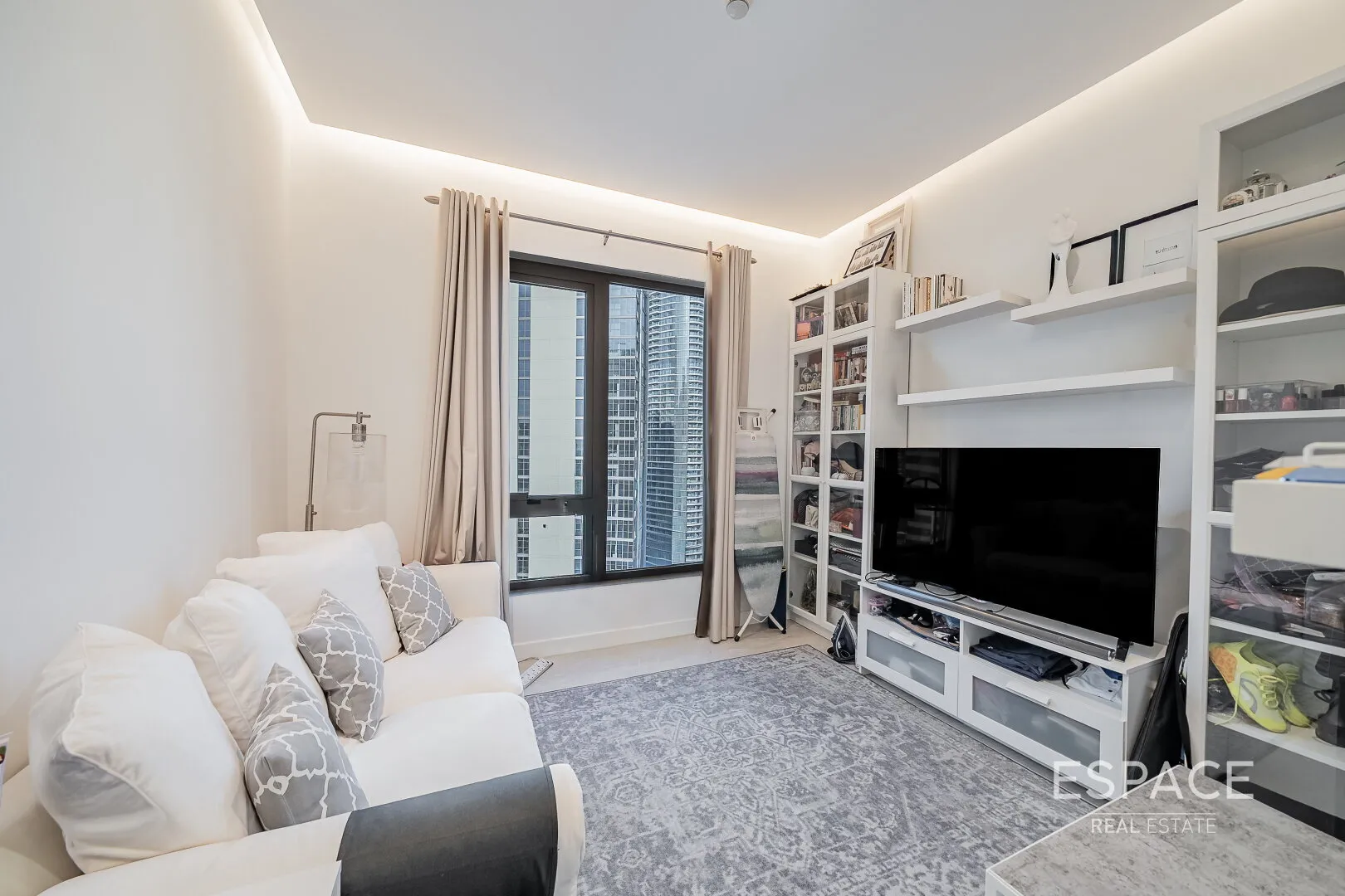 PropertiesGalleryCamera