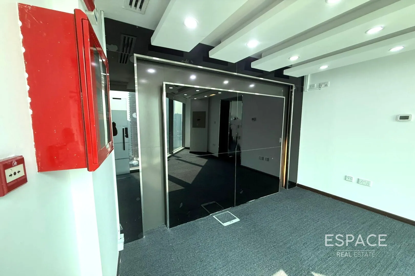 PropertiesGalleryCamera