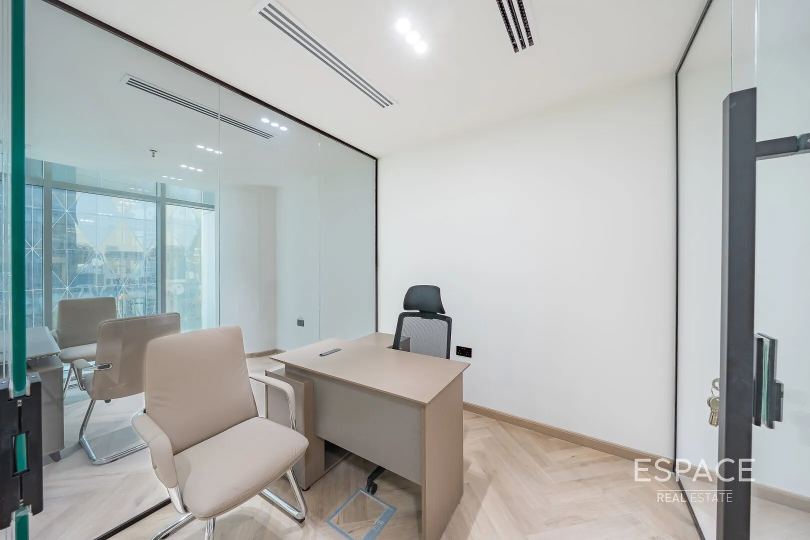 single static gallery