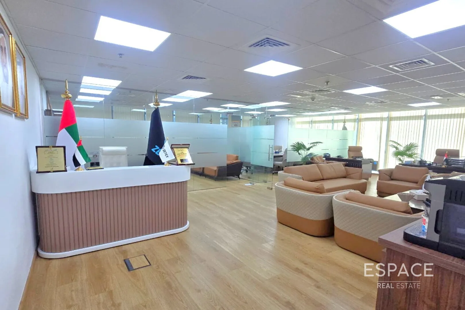 PropertiesGalleryCamera