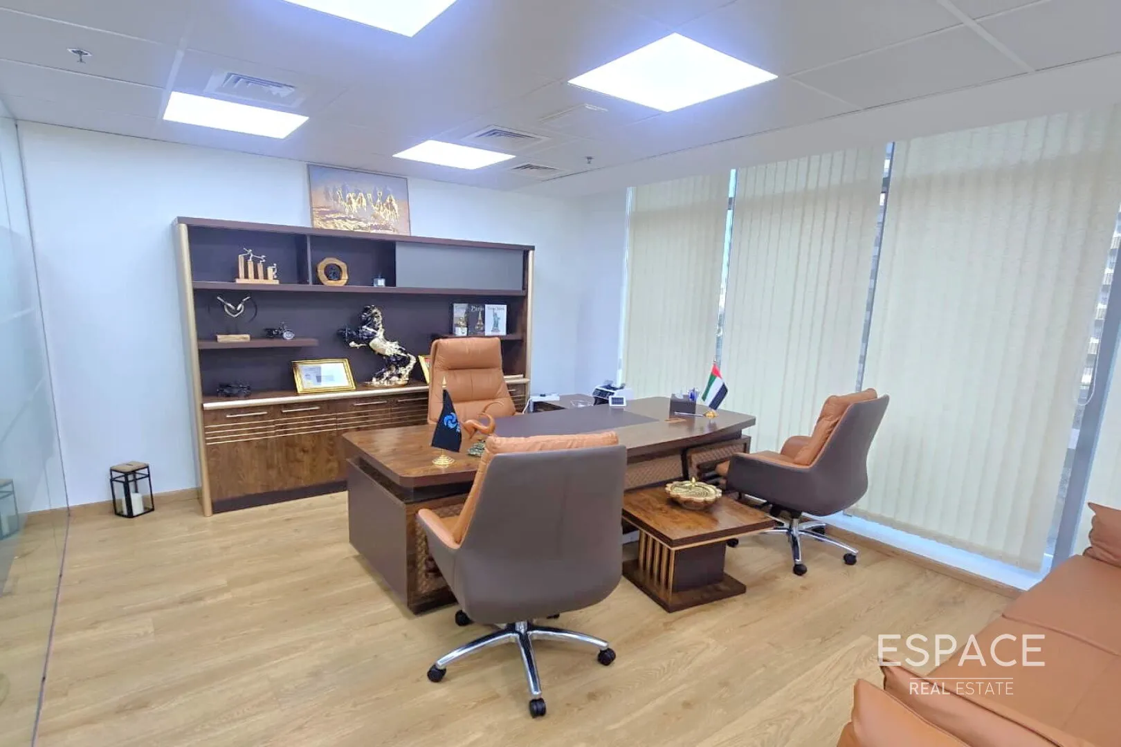 PropertiesGalleryCamera