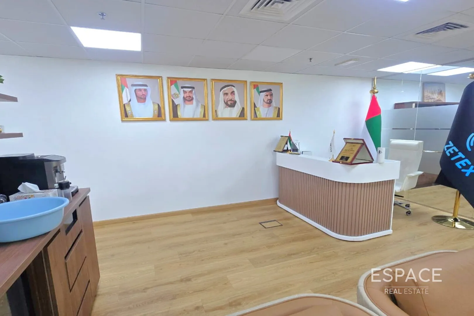 single static gallery