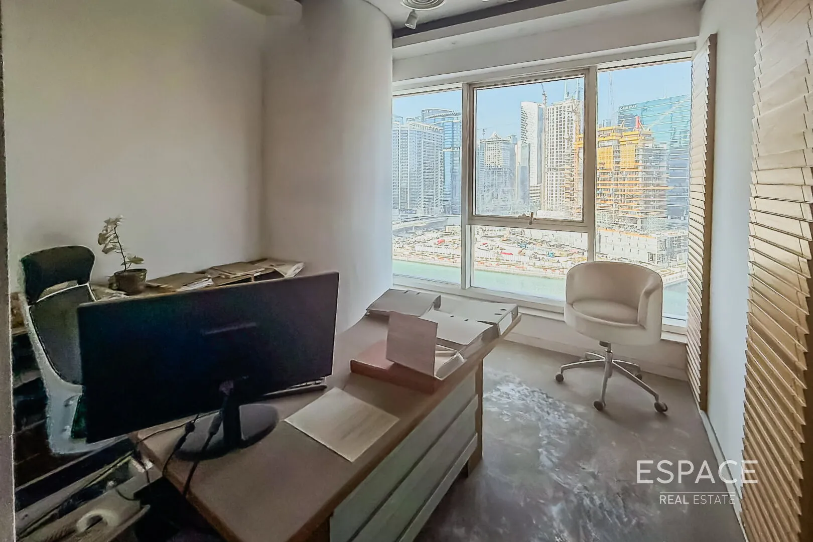 single static gallery