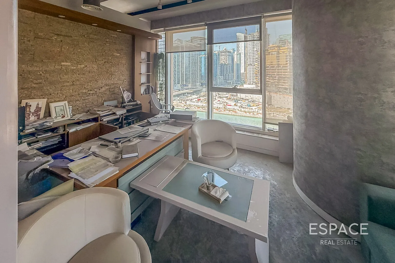 single static gallery