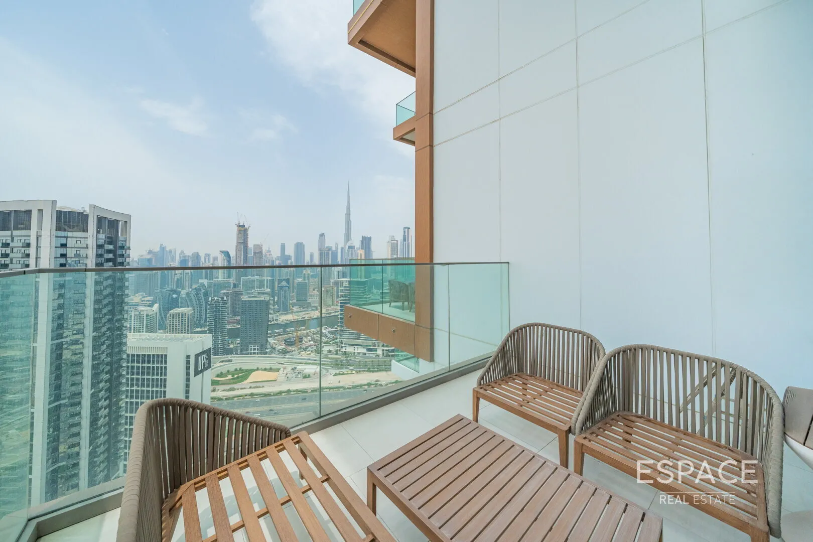 single static gallery