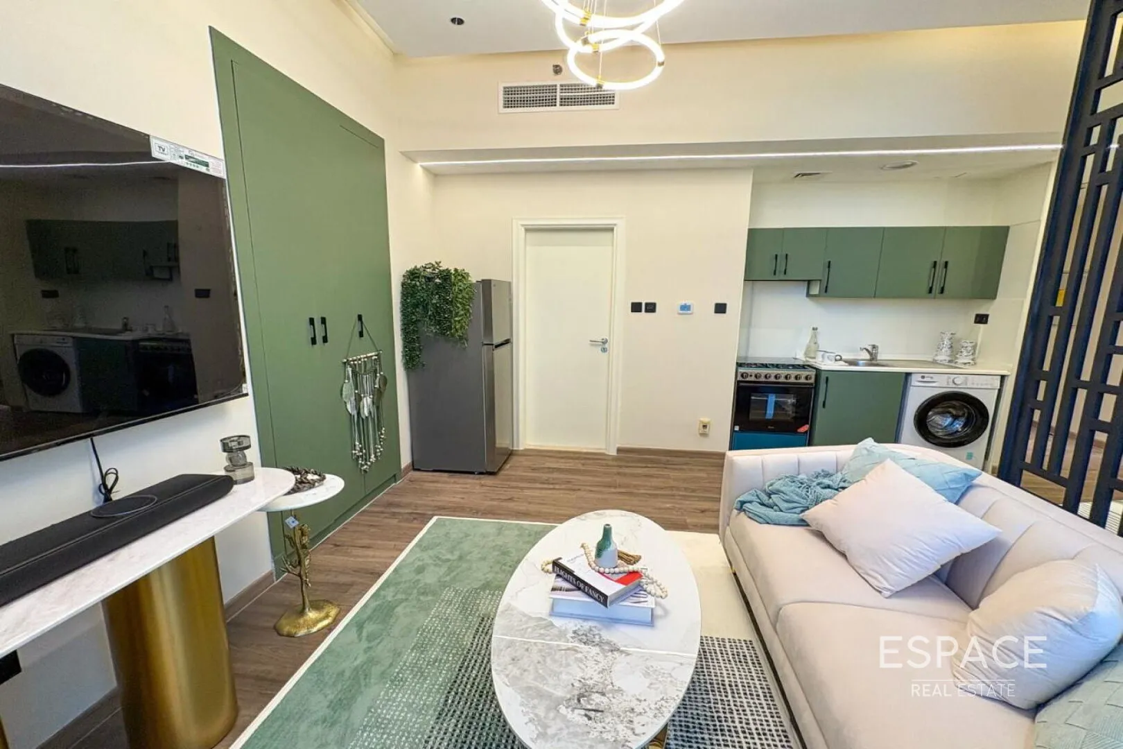 single static gallery