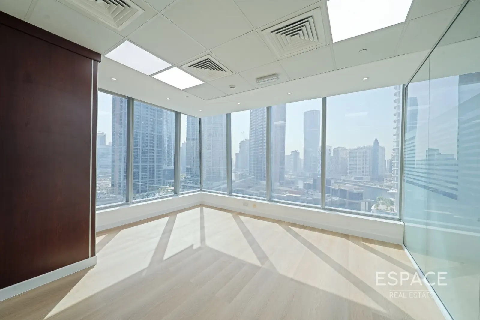 PropertiesGalleryCamera
