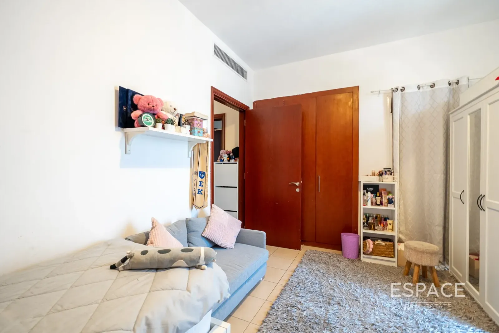 PropertiesGalleryCamera