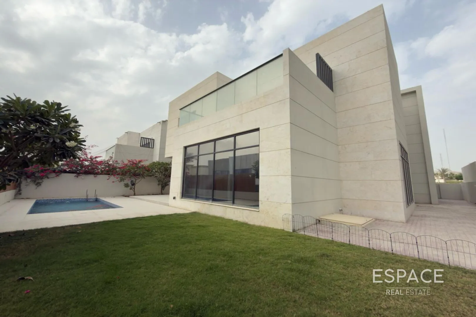 single static gallery