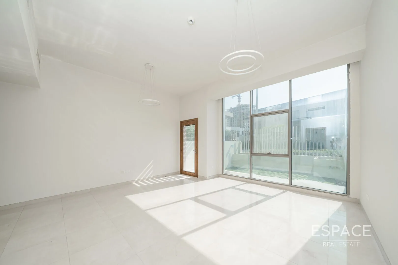 single static gallery